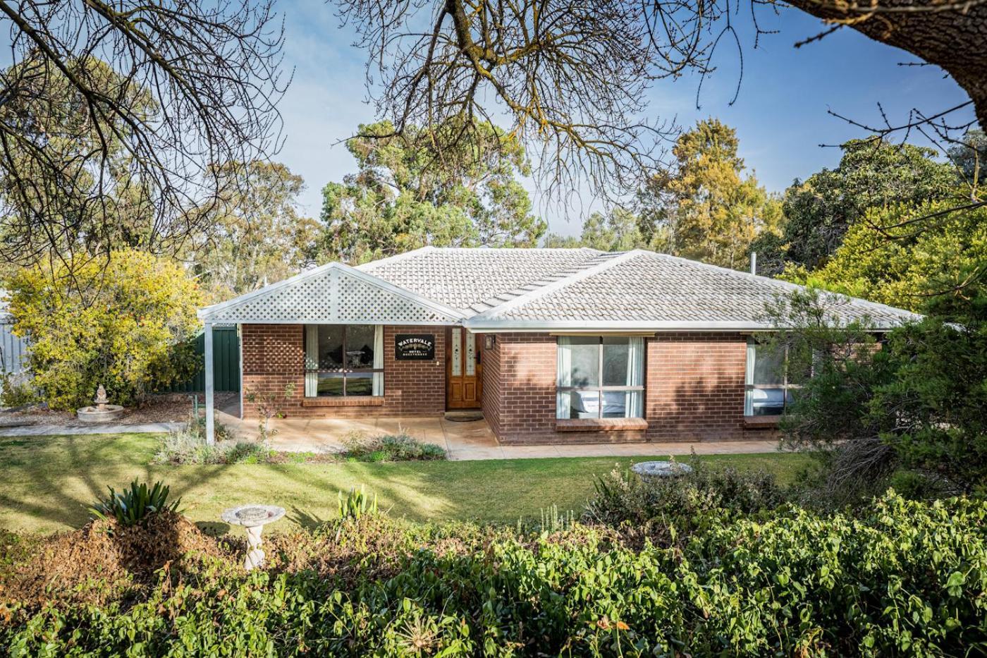 Watervale Hotel Guesthouse Exterior photo